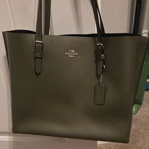 COACH Olive Green Pebbled Leather Tote with Hang Tag